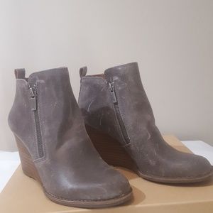 NIB LUCKY BRAND YESTERR BOOTS